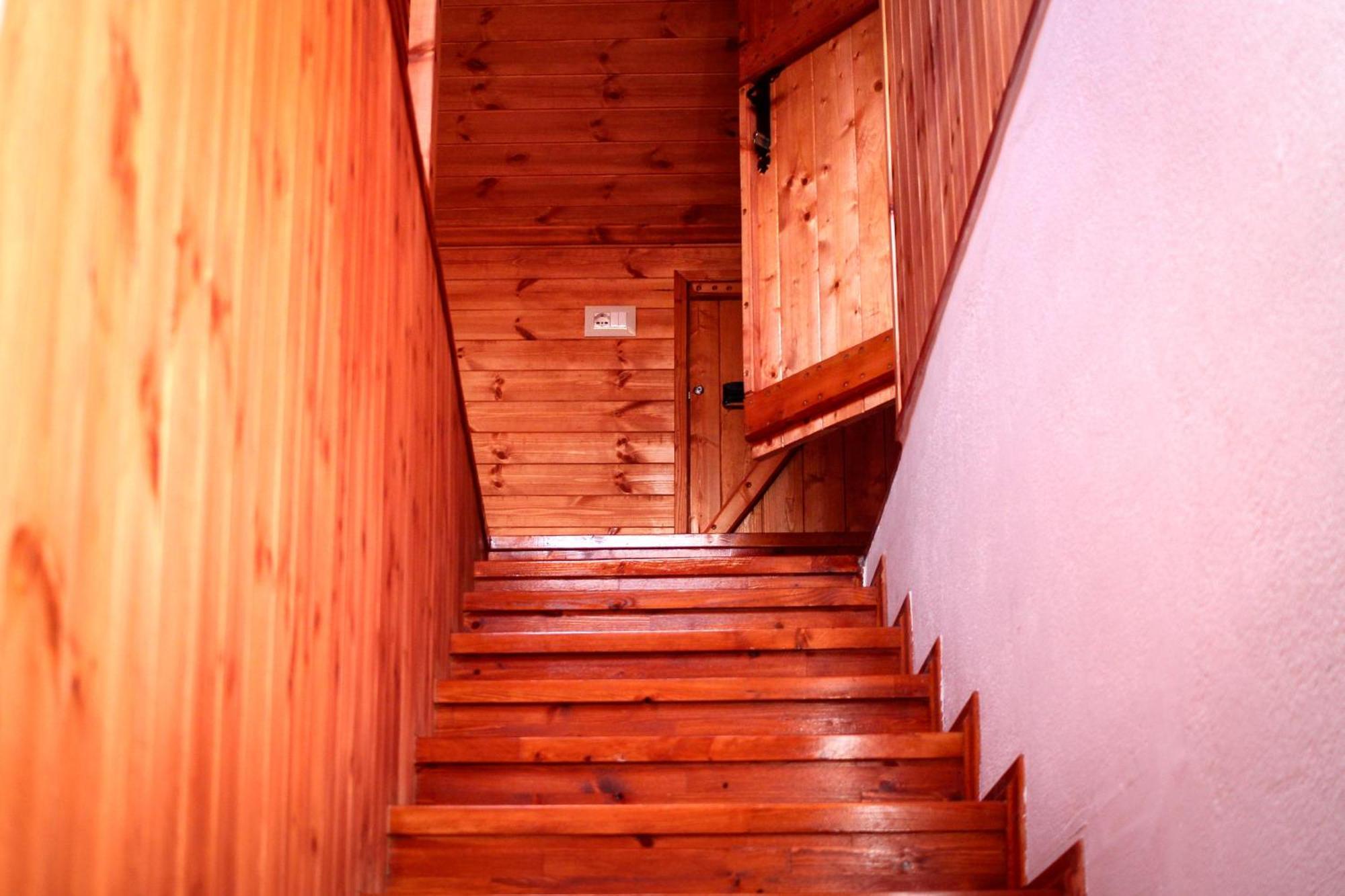 Silver Hill Guesthouse Гірокастра Екстер'єр фото